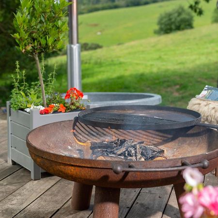Tilbury Shepherd Huts With Hot Tubs Plus Holiday Cottages West Bagborough Εξωτερικό φωτογραφία