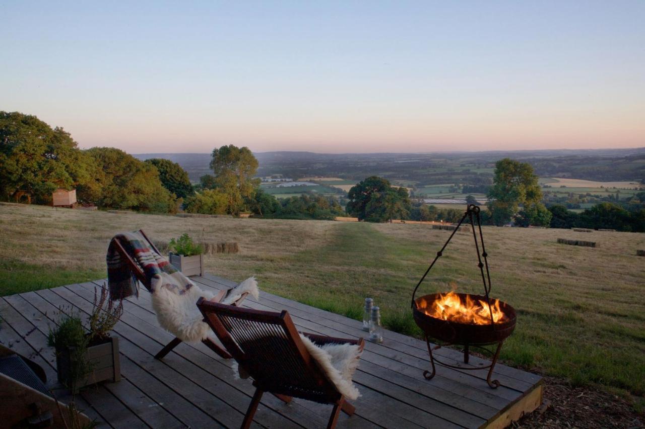 Tilbury Shepherd Huts With Hot Tubs Plus Holiday Cottages West Bagborough Εξωτερικό φωτογραφία