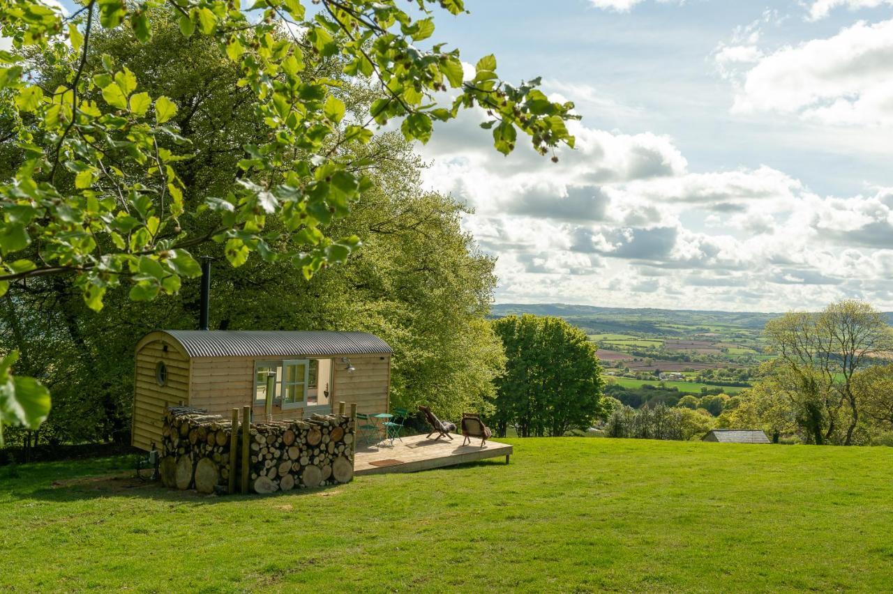 Tilbury Shepherd Huts With Hot Tubs Plus Holiday Cottages West Bagborough Εξωτερικό φωτογραφία