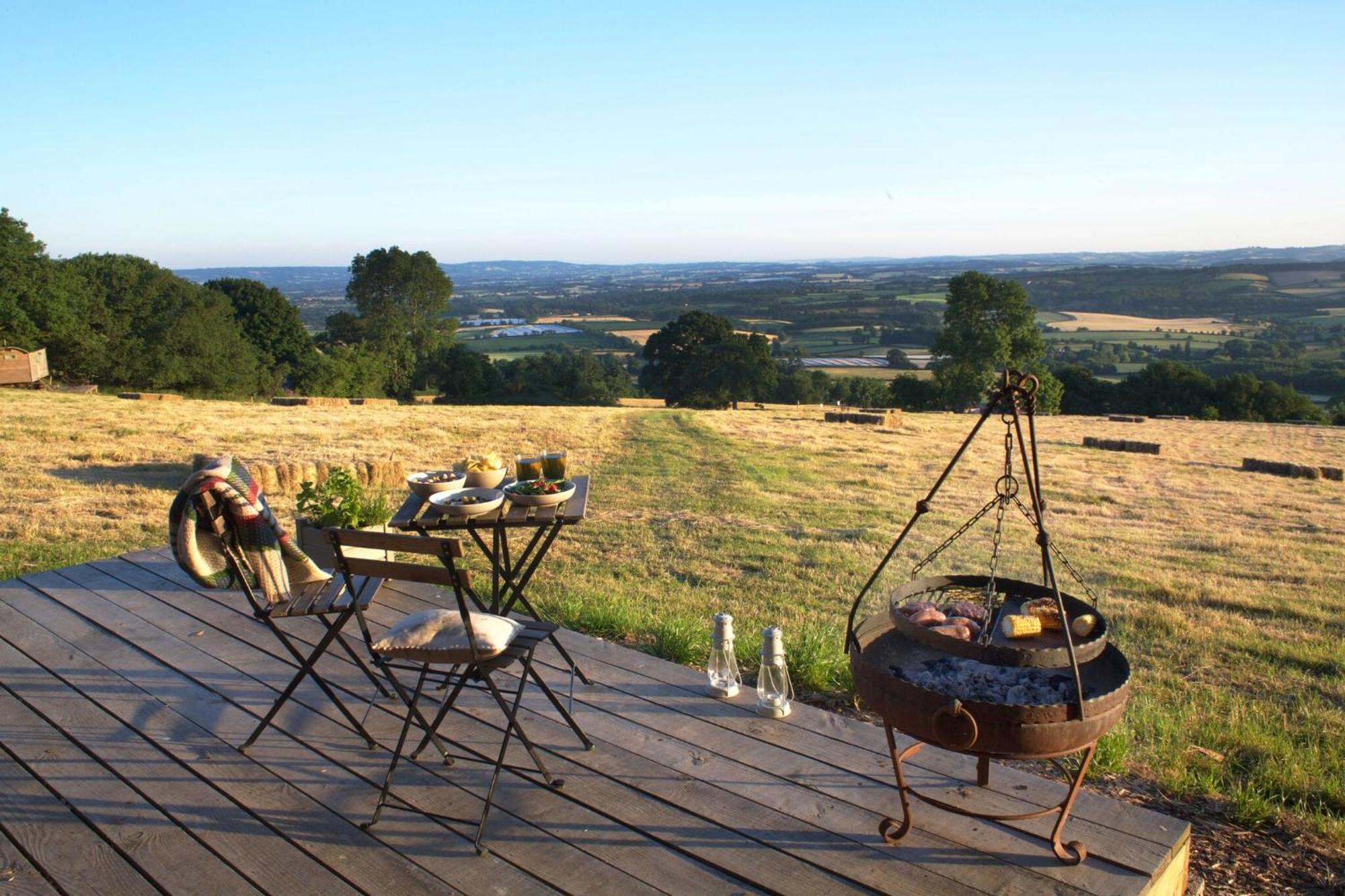 Tilbury Shepherd Huts With Hot Tubs Plus Holiday Cottages West Bagborough Εξωτερικό φωτογραφία
